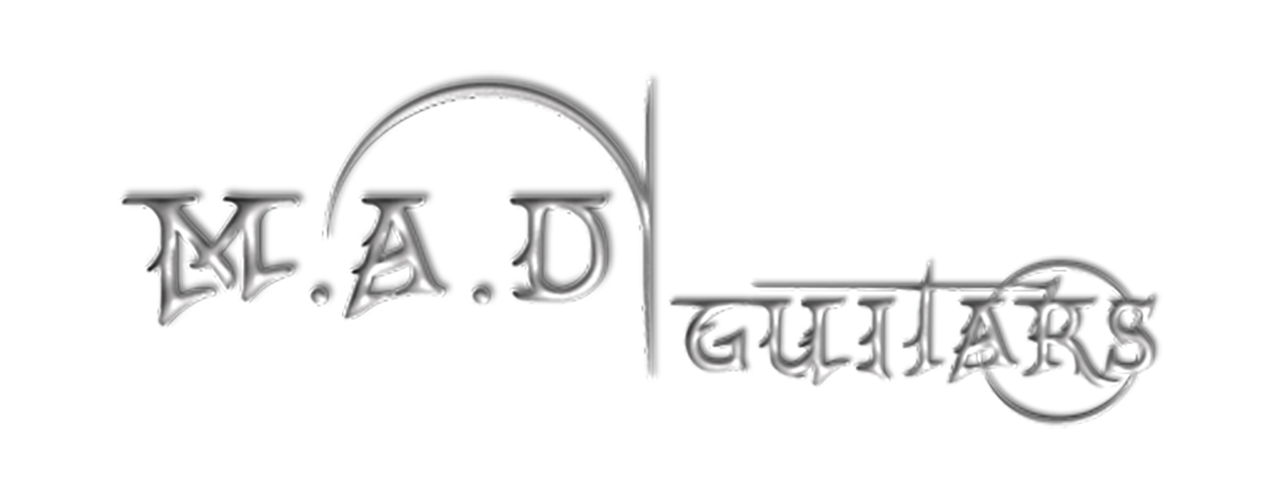 Mad Guitars Aldo Maillot Logo AVANT